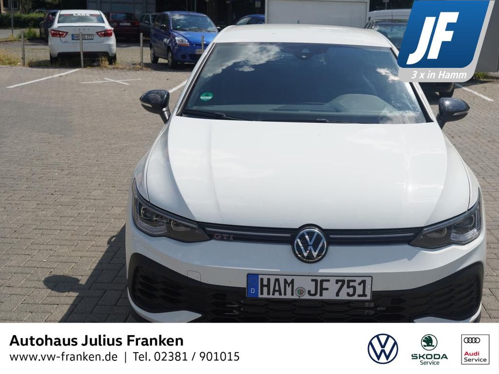 Volkswagen Golf 2024