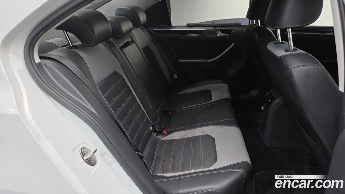 Volkswagen Jetta 2015