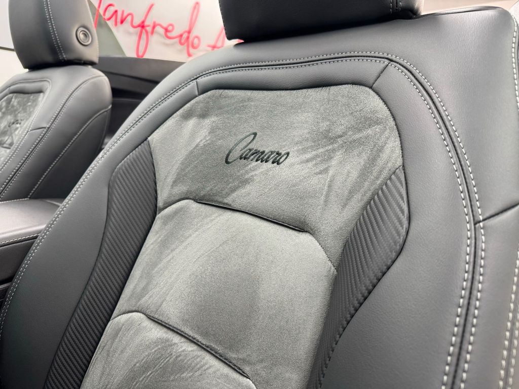 Chevrolet Camaro 2020