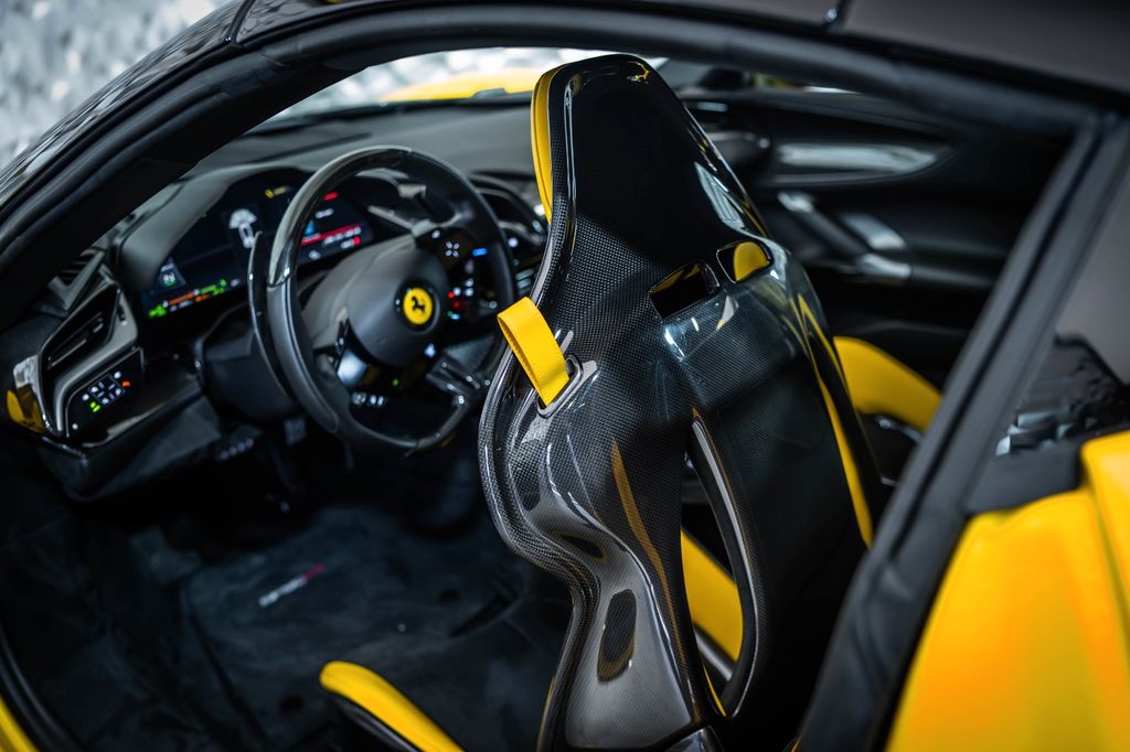 Ferrari SF90 2023