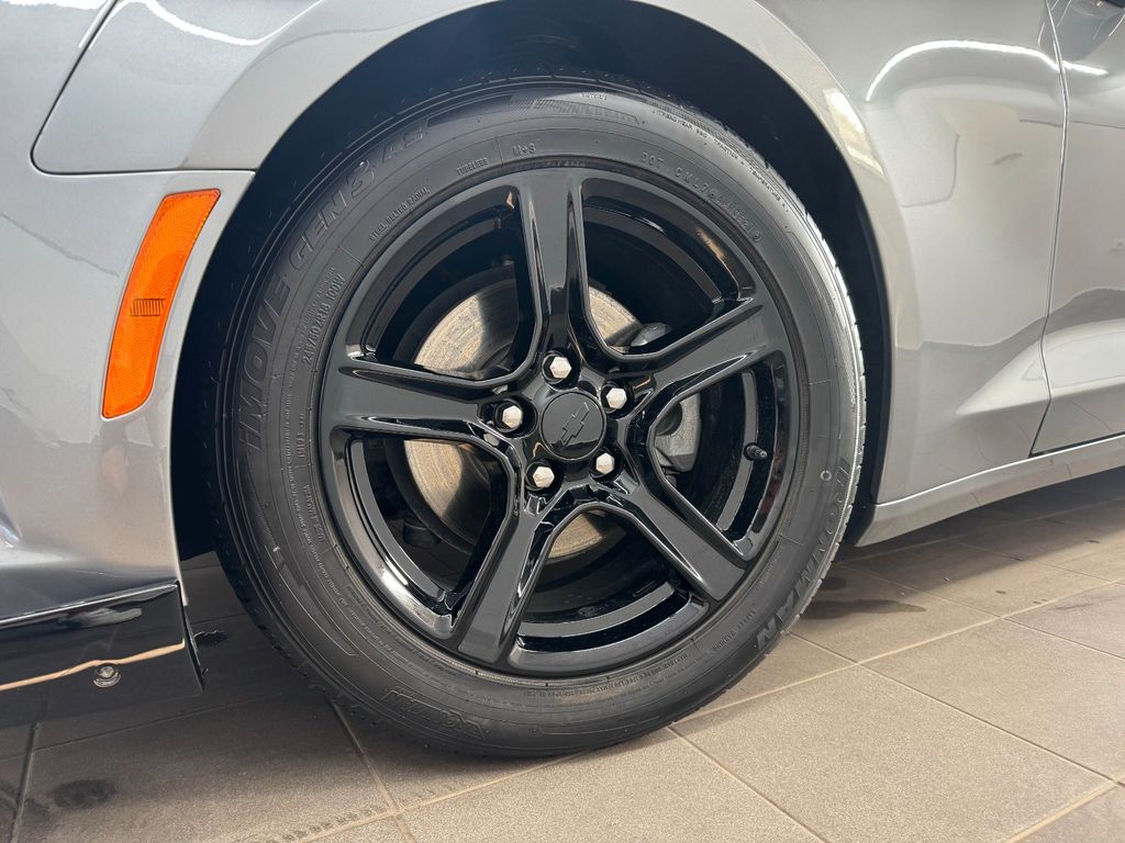 Chevrolet Camaro 2020