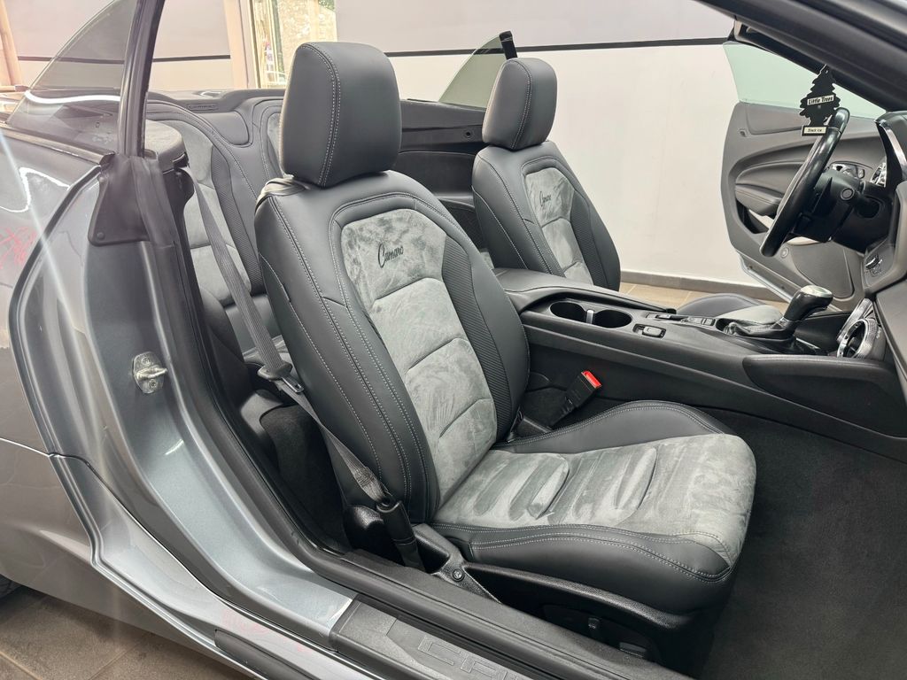 Chevrolet Camaro 2020