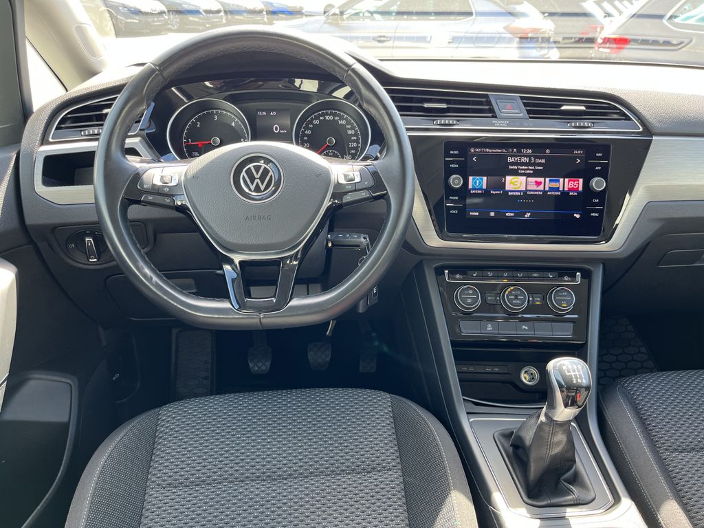 Volkswagen Touran 2021