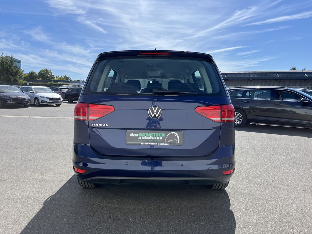 Volkswagen Touran 2021
