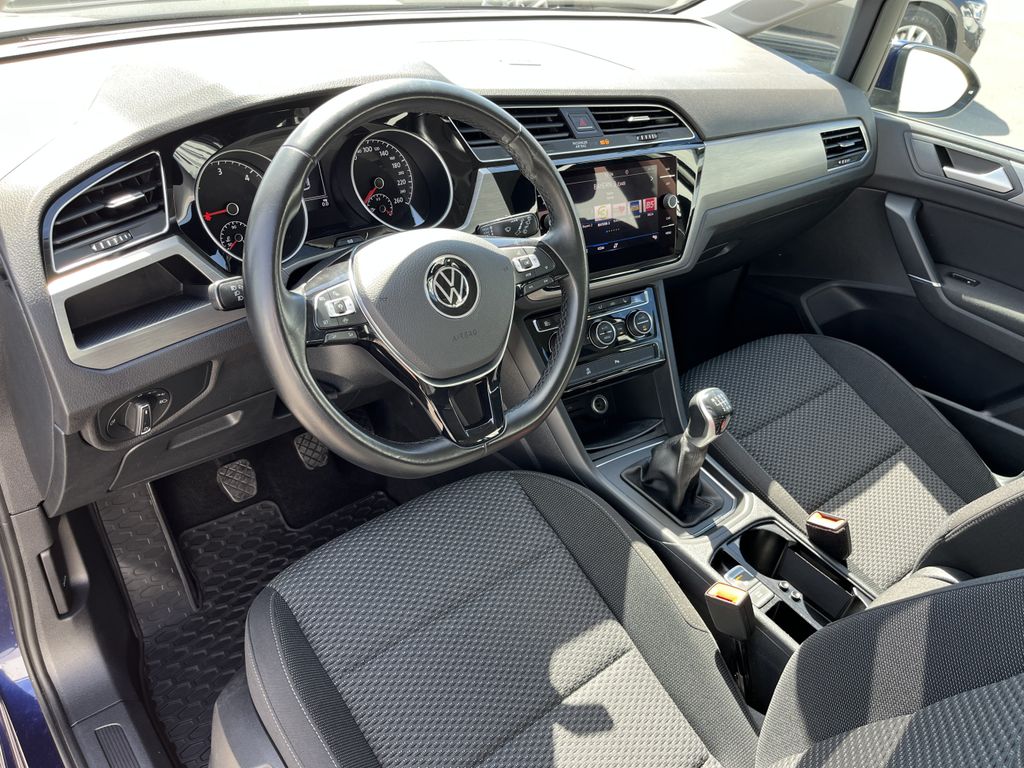 Volkswagen Touran 2021