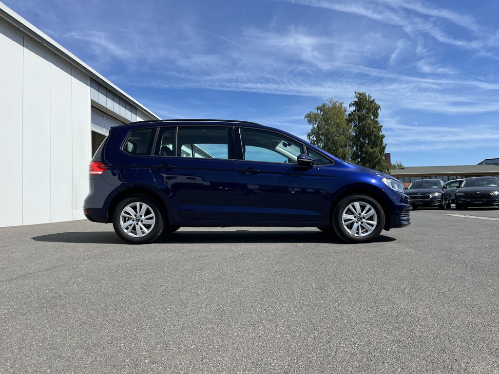 Volkswagen Touran 2021