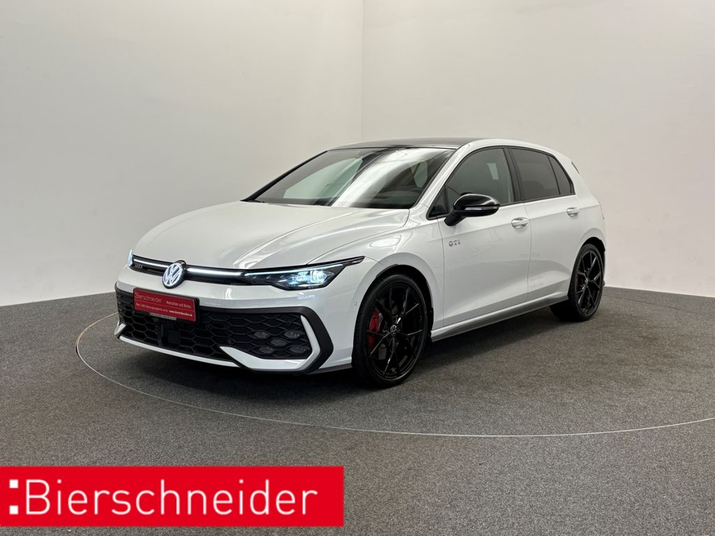 Volkswagen Golf 2024