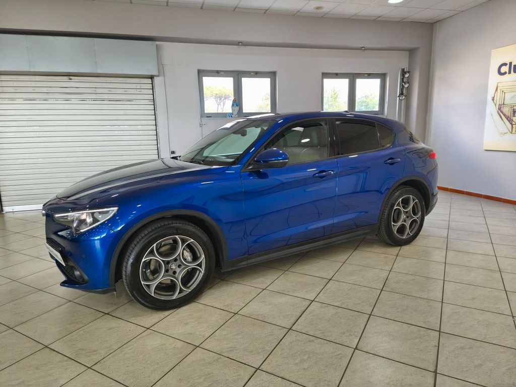 Alfa Romeo Stelvio 2022