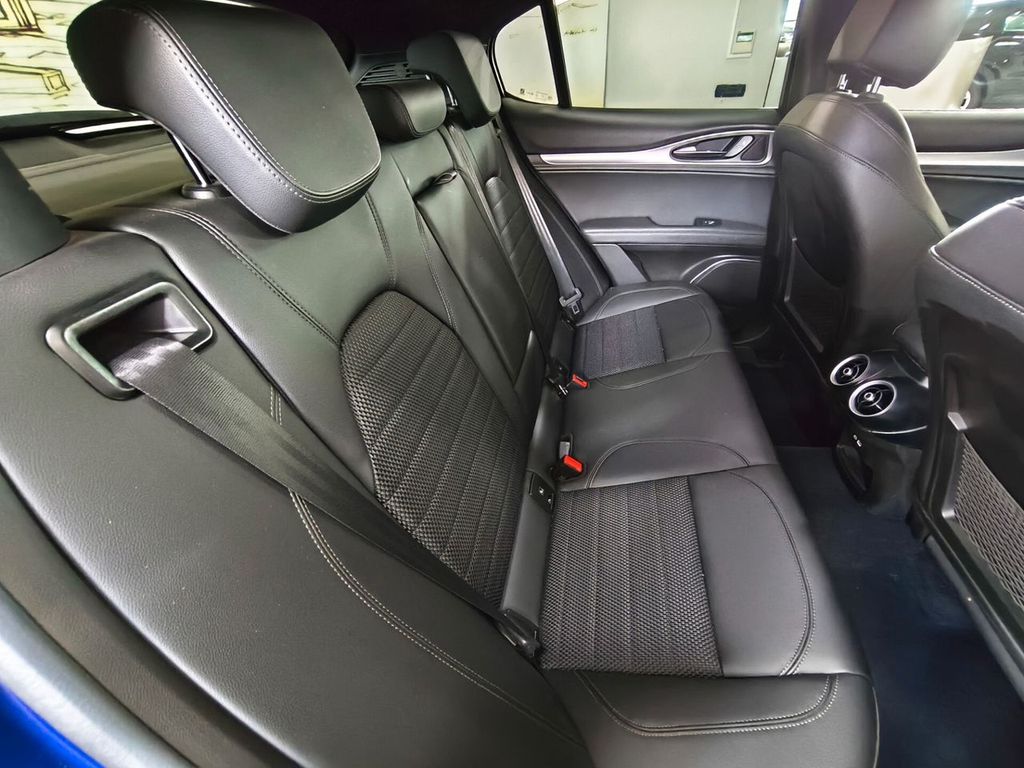 Alfa Romeo Stelvio 2022