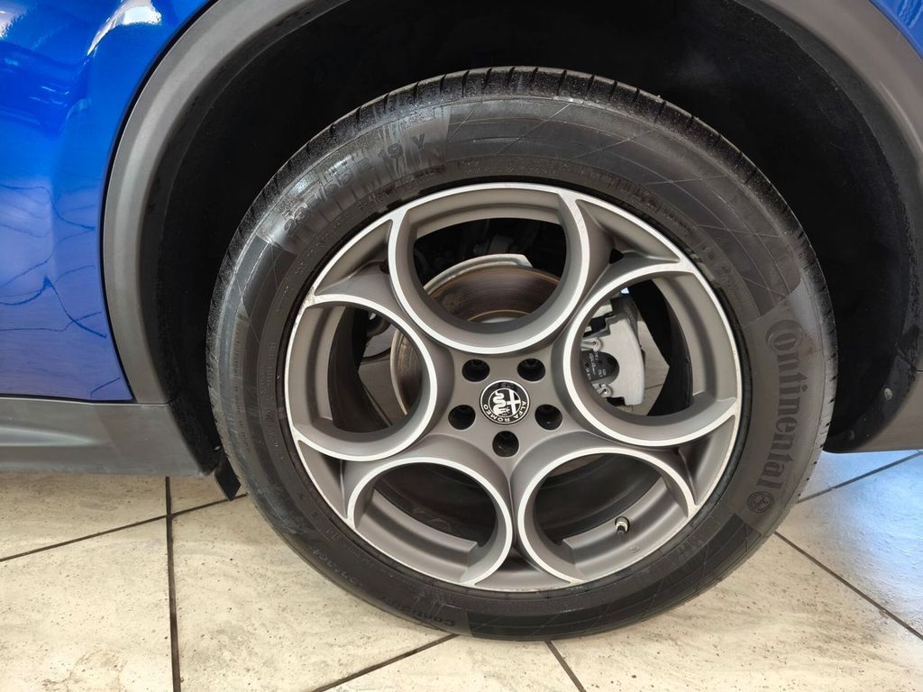 Alfa Romeo Stelvio 2022