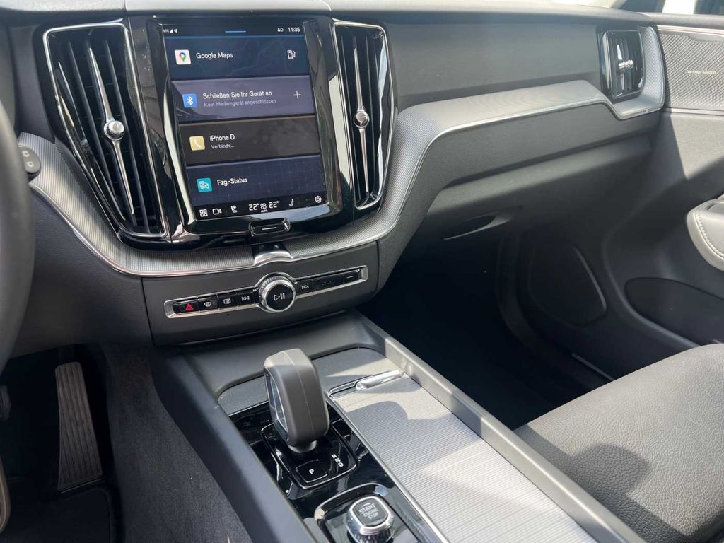 Volvo XC60 2025