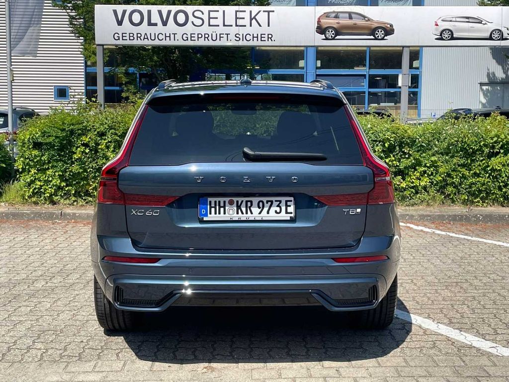 Volvo XC60 2025