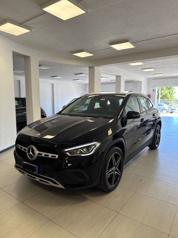 Mercedes-Benz GLA 220 2023