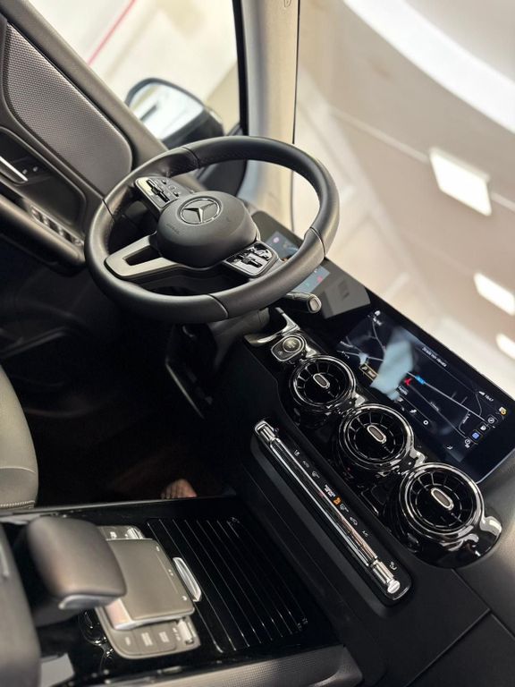 Mercedes-Benz GLA 220 2023