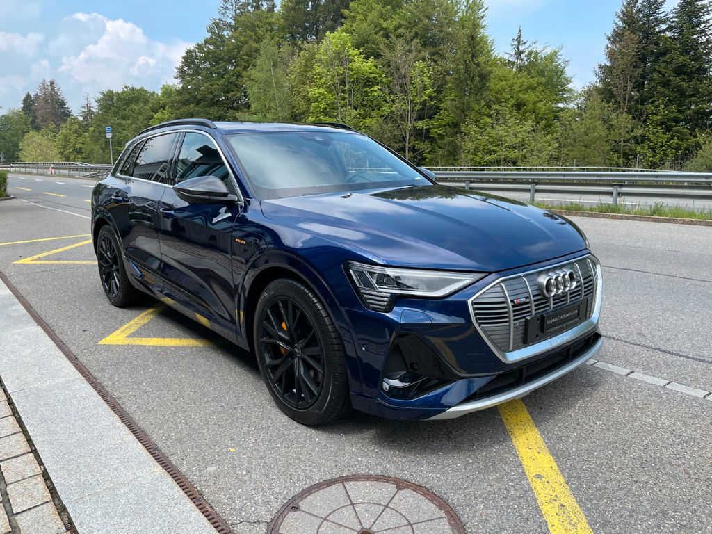 Audi e-tron