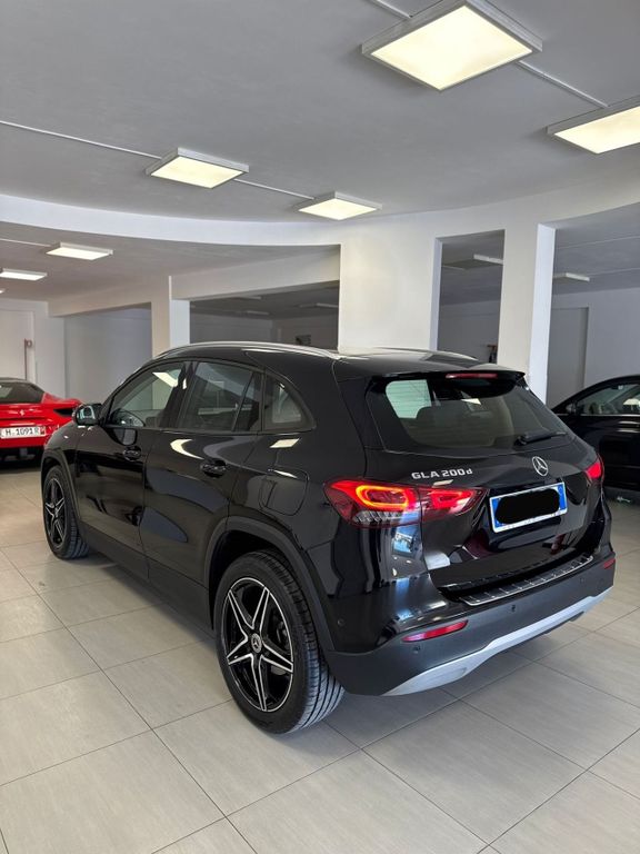 Mercedes-Benz GLA 220 2023