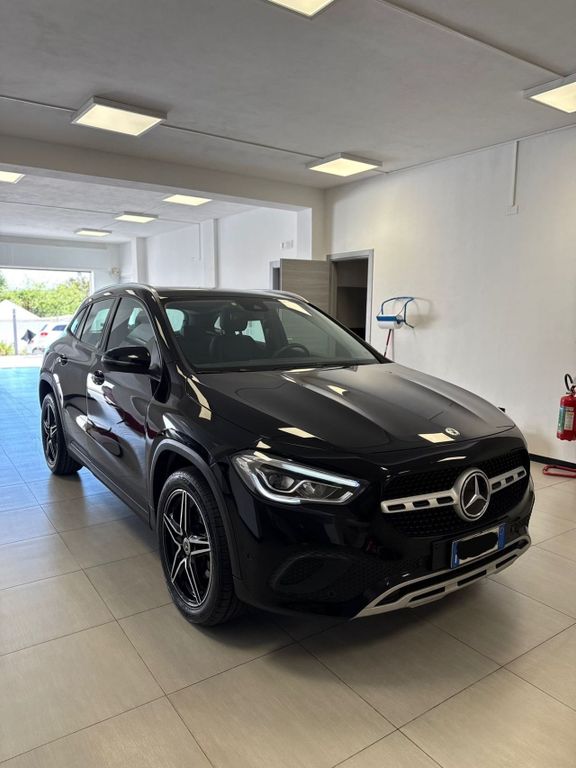 Mercedes-Benz GLA 220 2023
