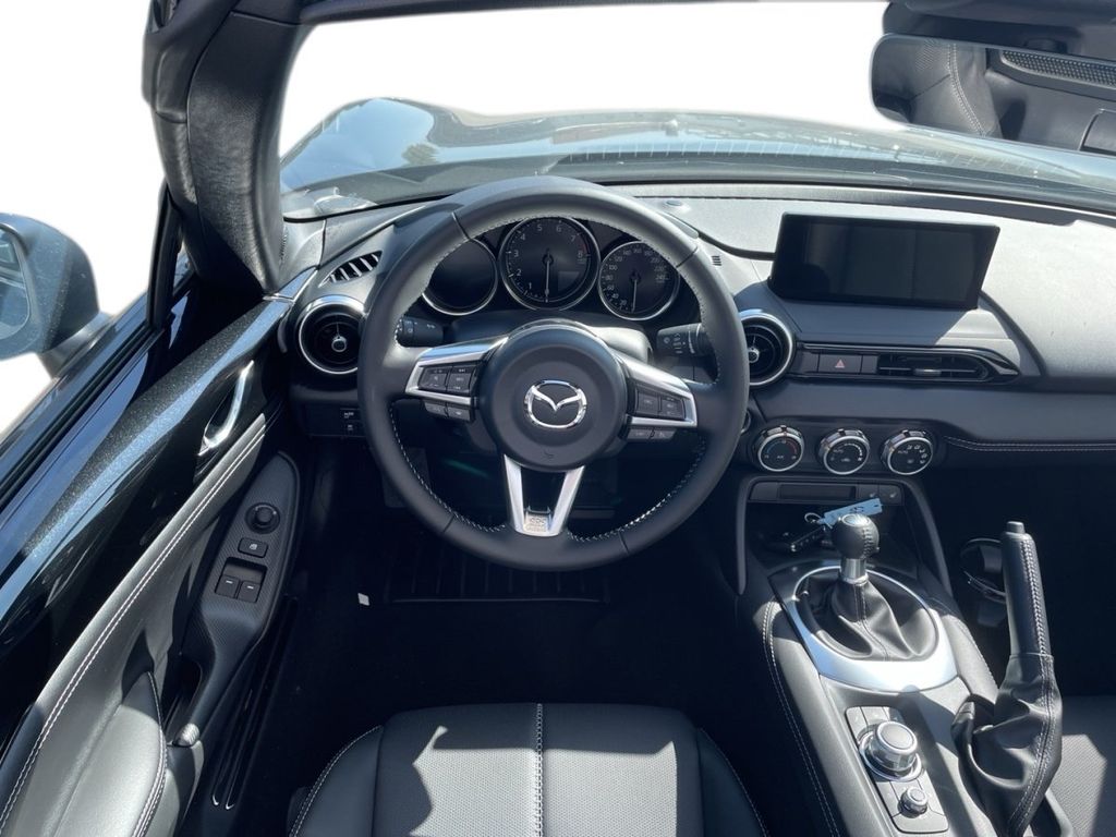 Mazda MX-5 2025