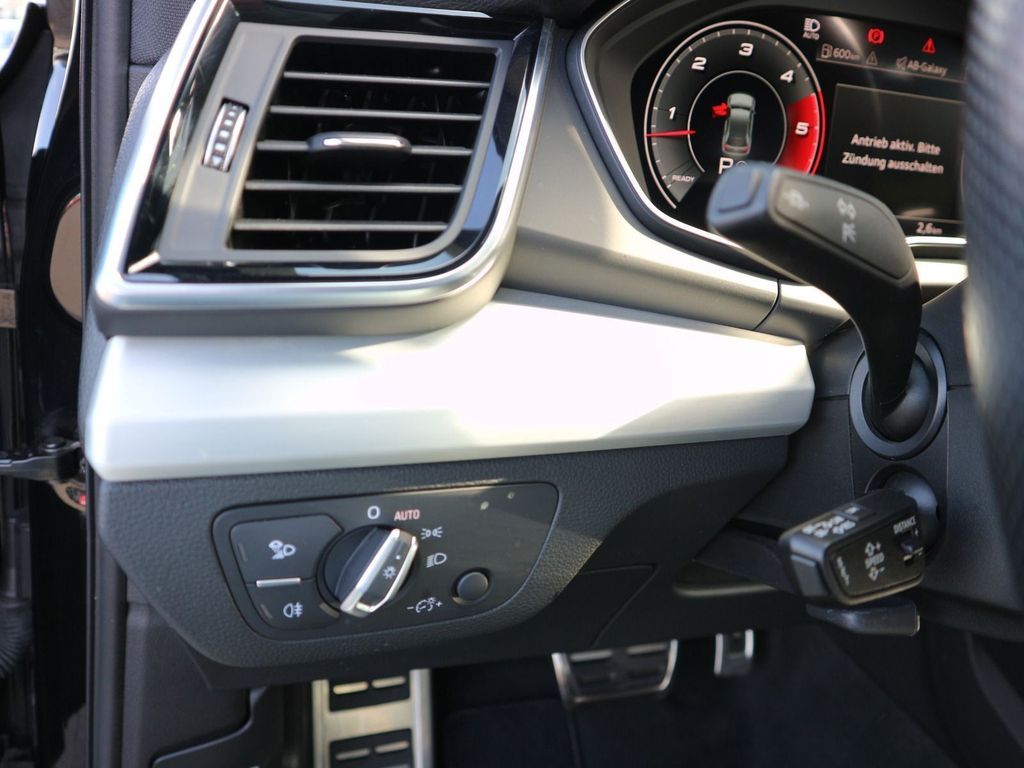 Audi SQ5 2021
