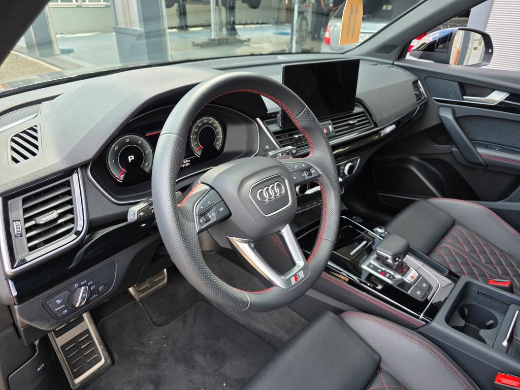 Audi SQ5 2025