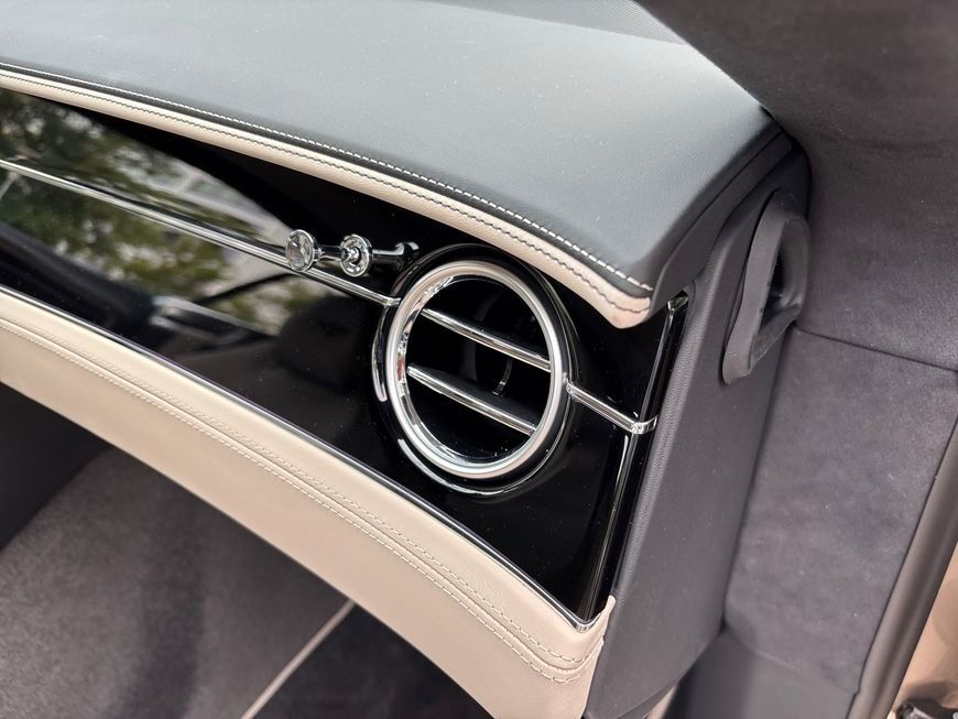 Bentley Continental GT 2025