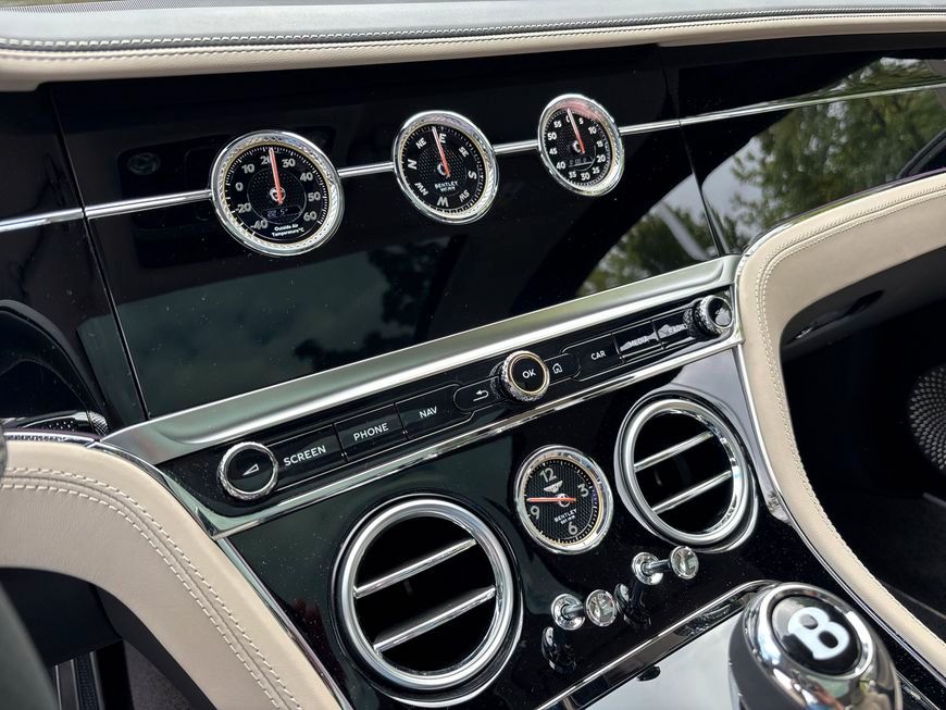 Bentley Continental GT 2025
