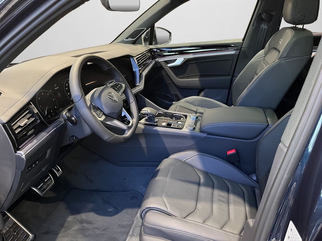 Volkswagen Touareg 2025