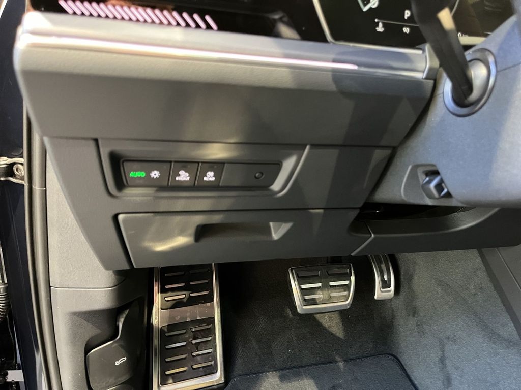 Volkswagen Touareg 2025