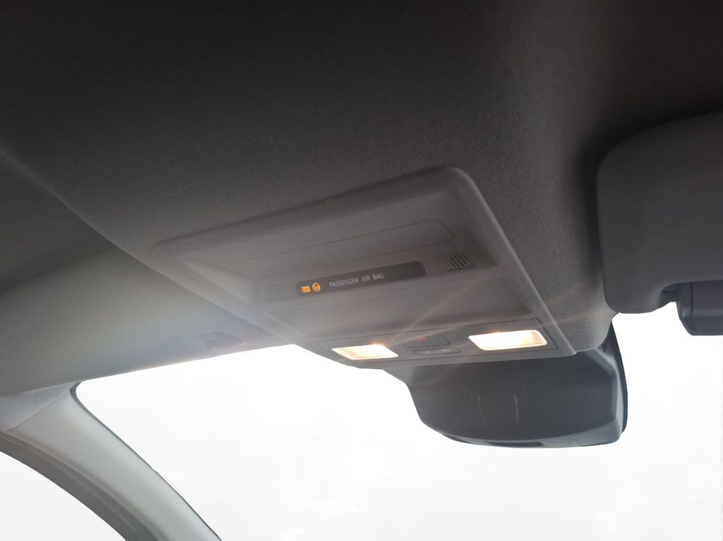 Volkswagen T7 Transporter 2025