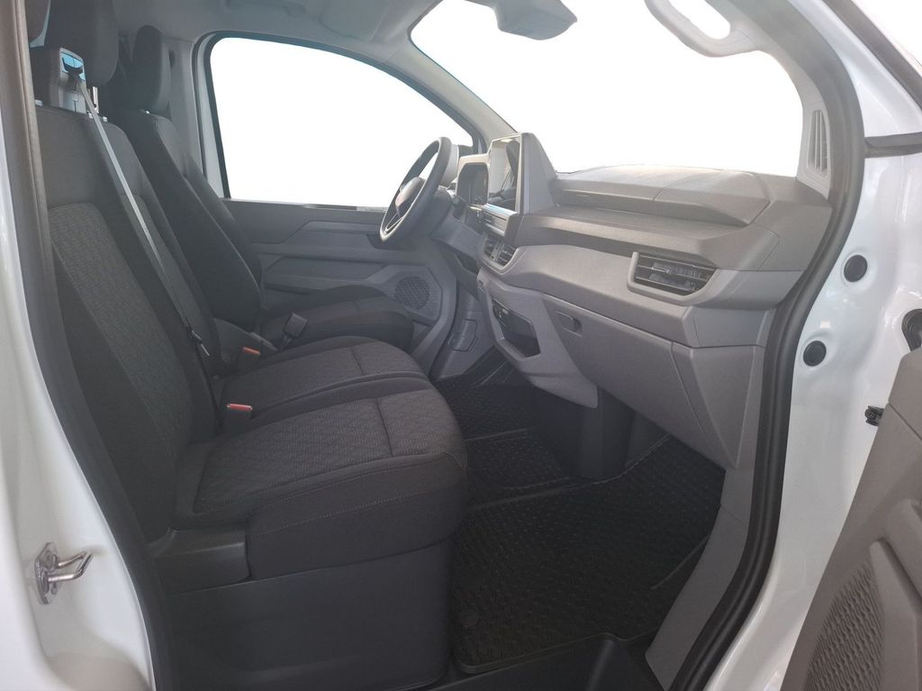 Volkswagen T7 Transporter 2025