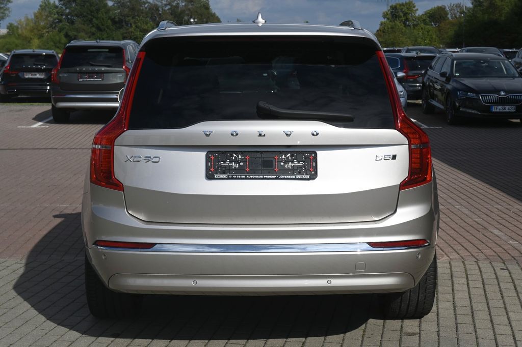 Volvo XC90 2023