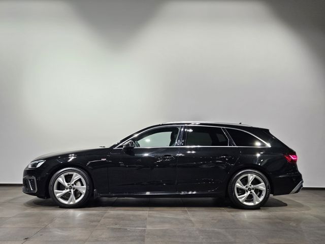 Audi A4 2022