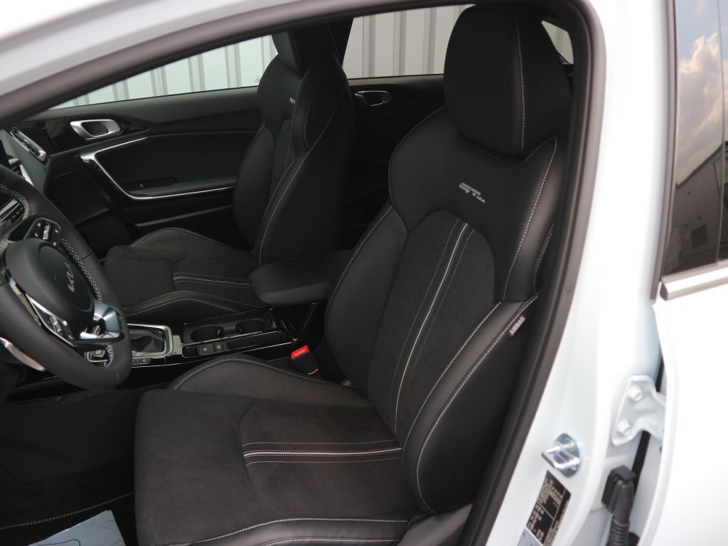 Kia pro cee'd / ProCeed 2025