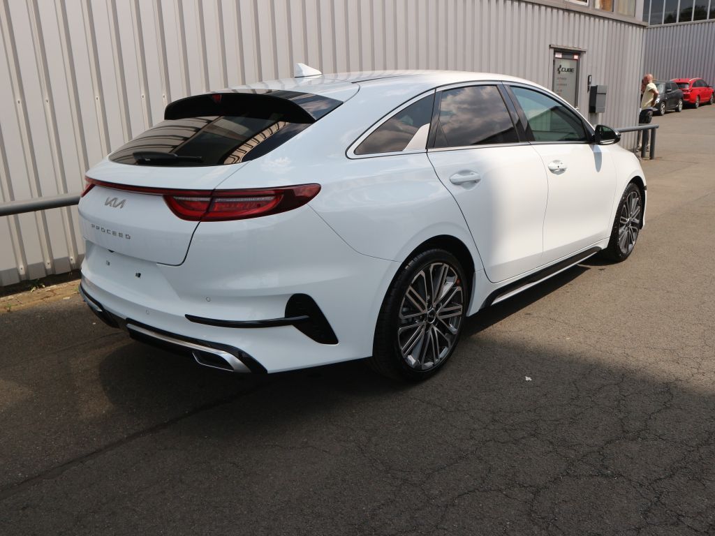 Kia pro cee'd / ProCeed 2025