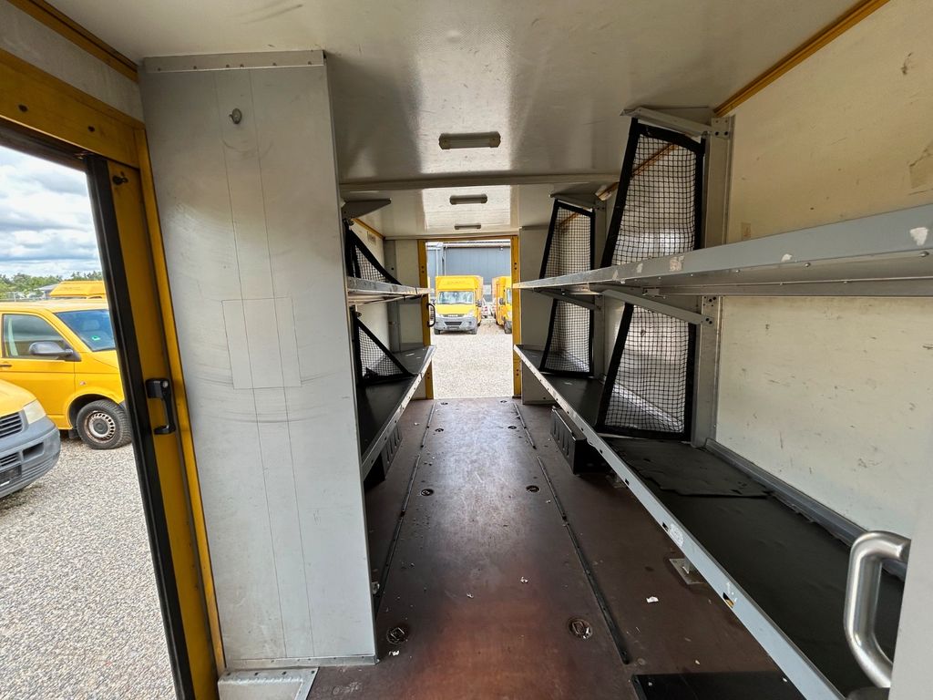 Mercedes-Benz Sprinter 2011