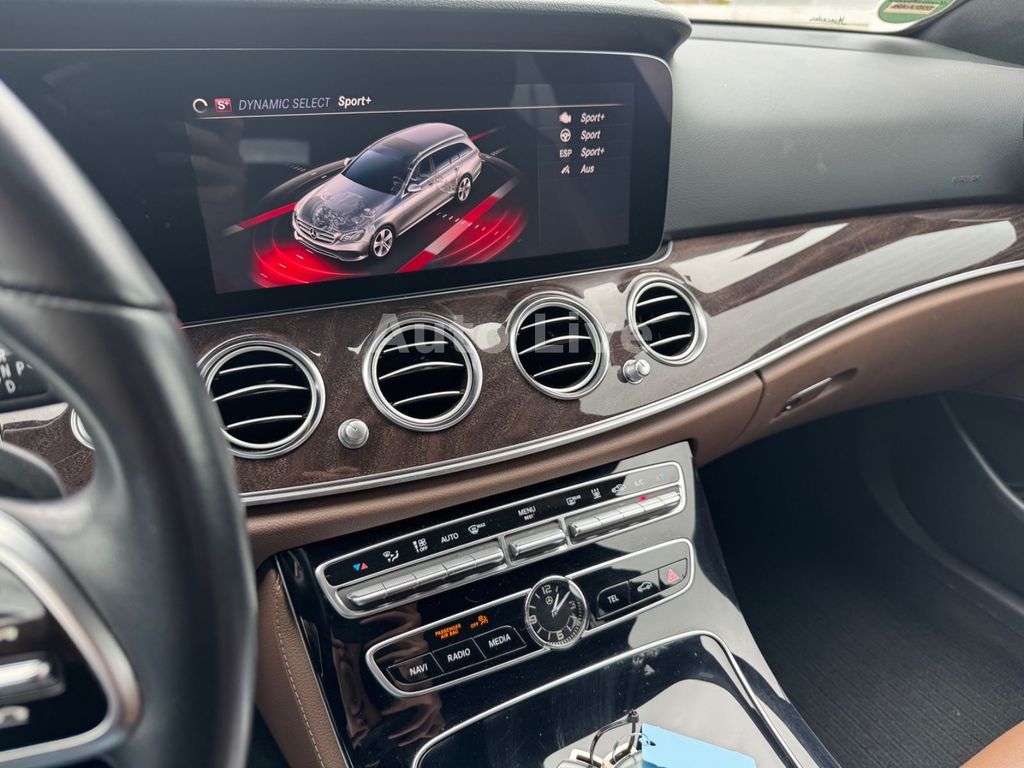Mercedes-Benz E 300 2020