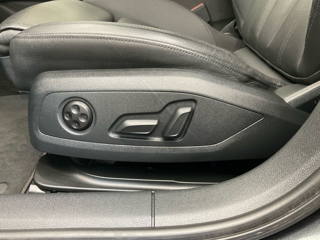 Audi A4 2021