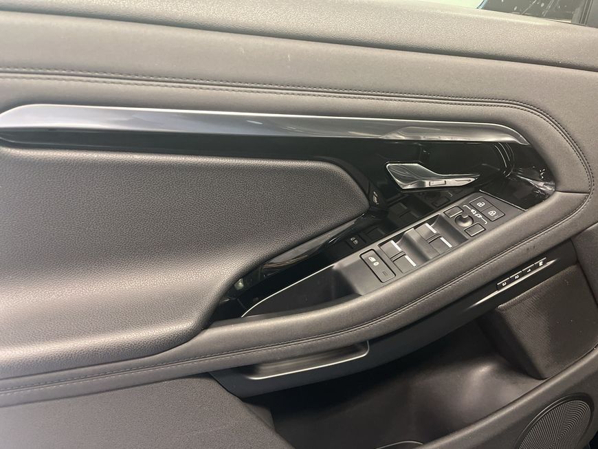 Land Rover Range Rover Evoque 2023