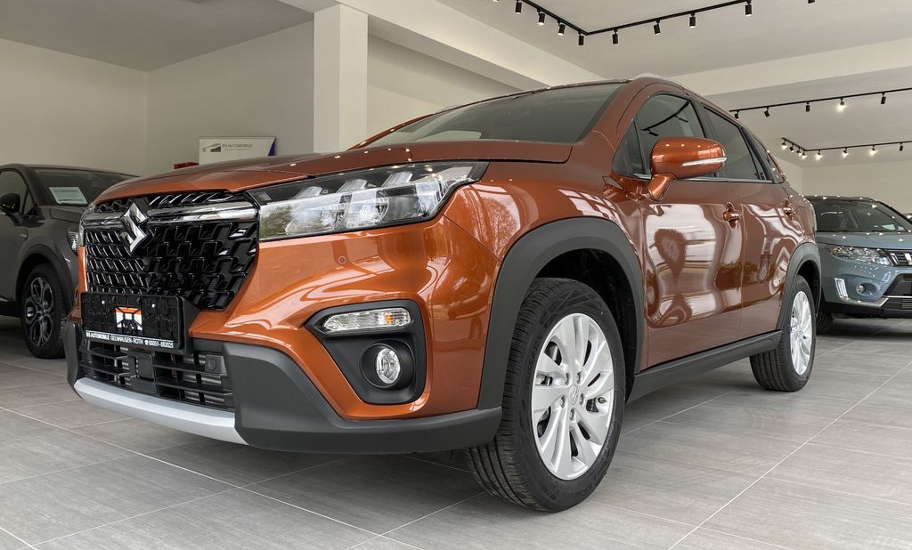 Suzuki (SX4) S-Cross 2025