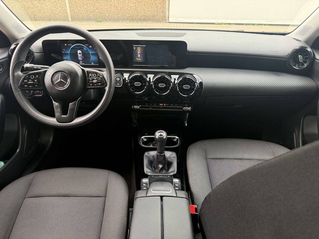 Mercedes-Benz A 180 2022
