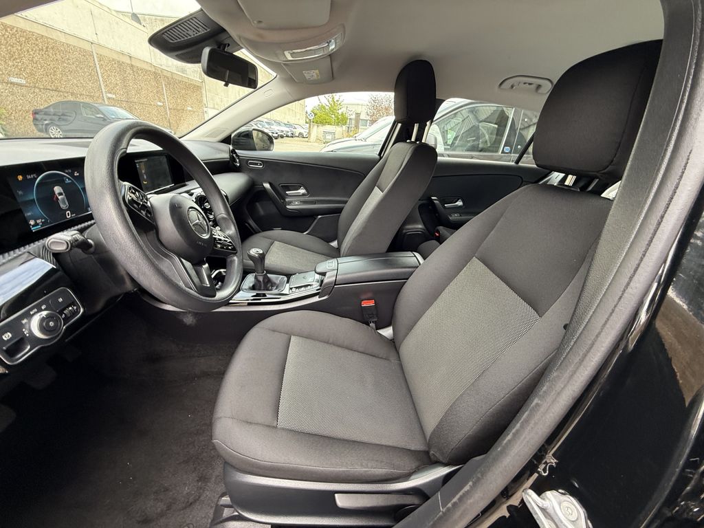 Mercedes-Benz A 180 2022