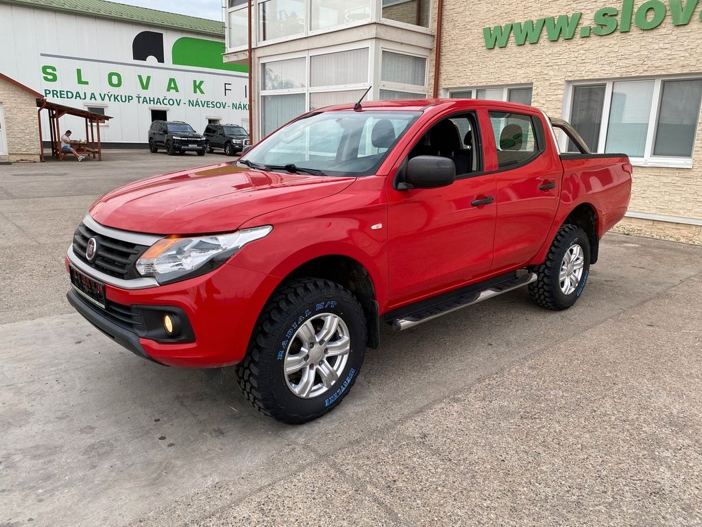 Fiat Fullback 2011