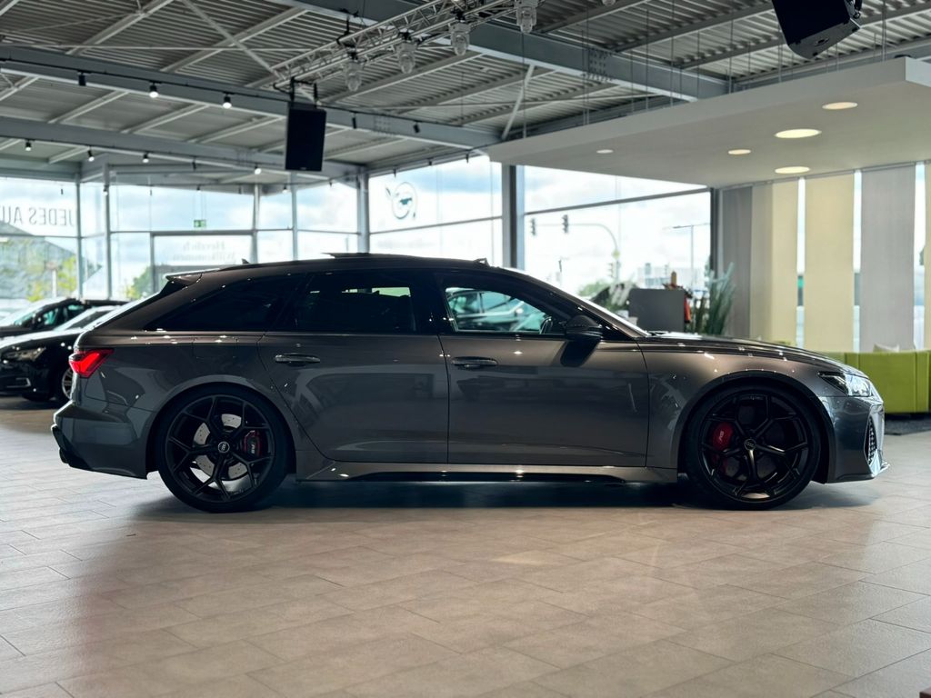 Audi RS6 2023