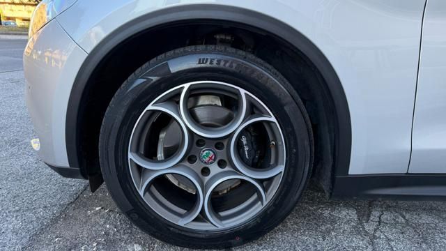 Alfa Romeo Stelvio 2020