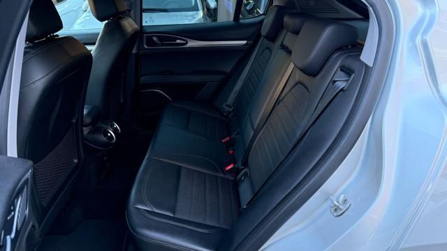 Alfa Romeo Stelvio 2020