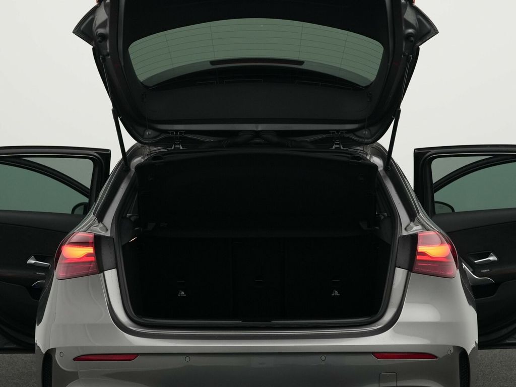 Mercedes-Benz A 180 2024