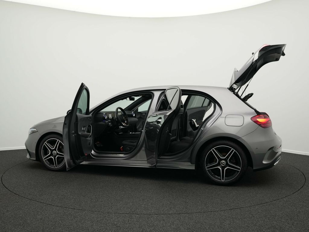Mercedes-Benz A 180 2024