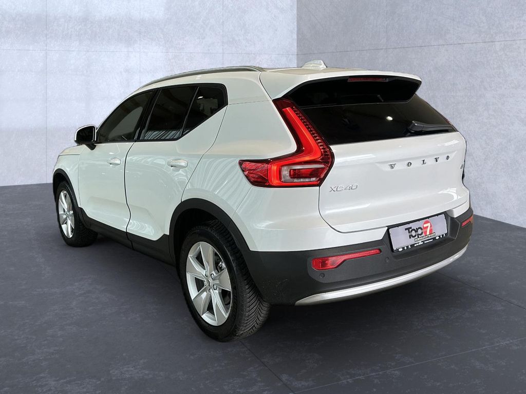 Volvo XC40 2024