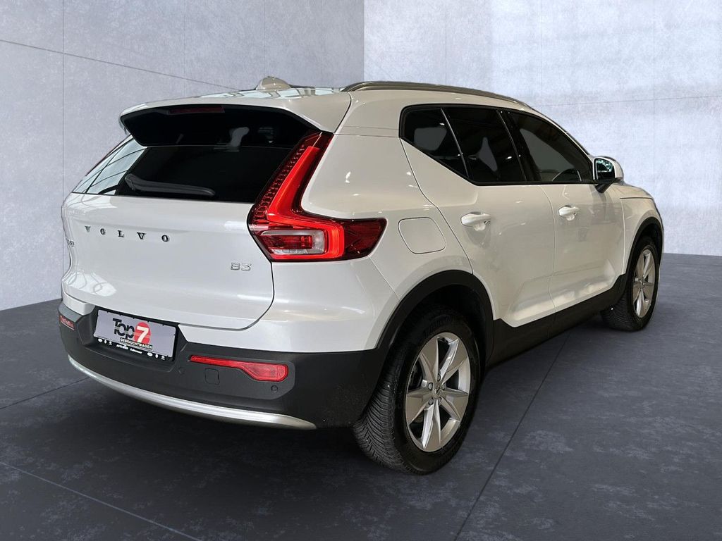 Volvo XC40 2024