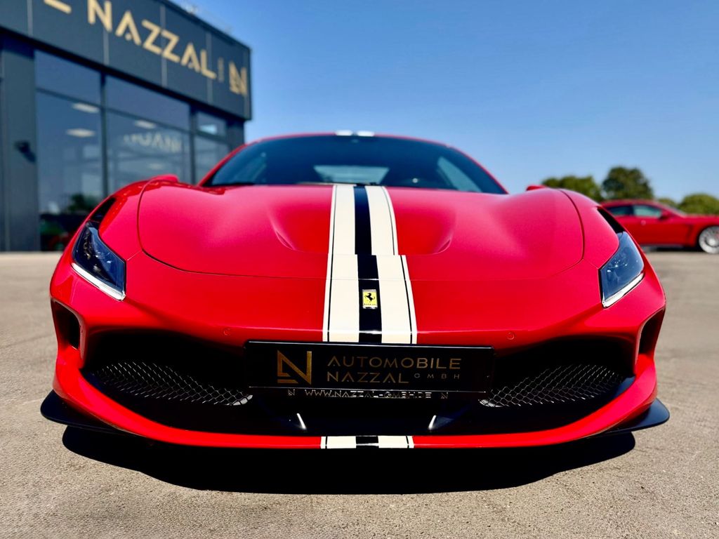 Ferrari F8 2021